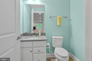 6923 Summit Cir, Towson, MD 21239 - Photo 51