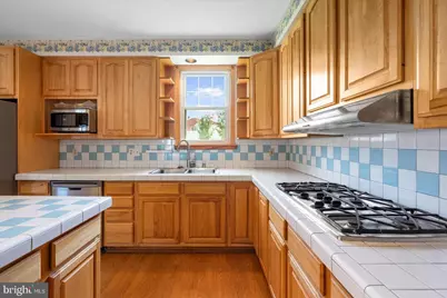 24 Henry Avenue, Baltimore, MD 21236 - Photo 7