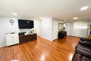 343 N Beaumont Ave, Baltimore, MD 21228 - Photo 5