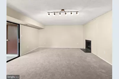 7 Windblown Court #201, Baltimore, MD 21209 - Photo 9