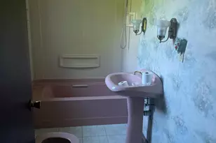 7011 Dunhill Rd, Baltimore, MD 21222 - Photo 9