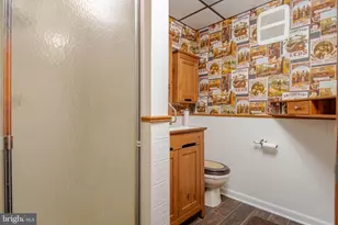 8006 Woodhaven Ct, Baltimore, MD 21237 - Photo 35