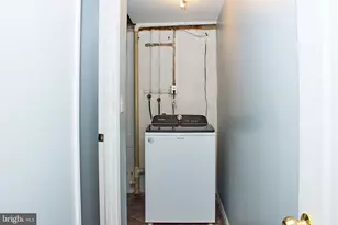 4 Bantry Ct, Baltimore, MD 21237 - Photo 17