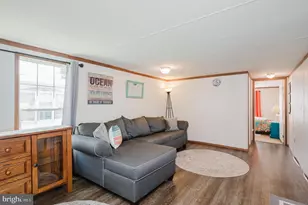 3617 Dahlia Ln, Middle River, MD 21220 - Photo 9