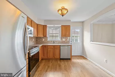 311 Greyhound Road, Baltimore, MD 21221 - Photo 5