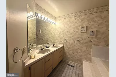 7252 Meadow Lane, Baltimore, MD 21222 - Photo 47