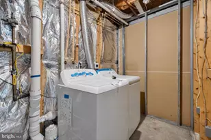 2116 Amber Way, Baltimore, MD 21244 - Photo 17