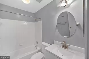 2116 Amber Way, Baltimore, MD 21244 - Photo 9