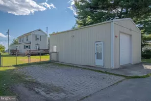 7428 Bay Front Rd, Baltimore, MD 21219 - Photo 5