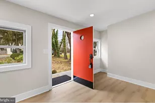 203 Oak Ave, Essex, MD 21221 - Photo 9