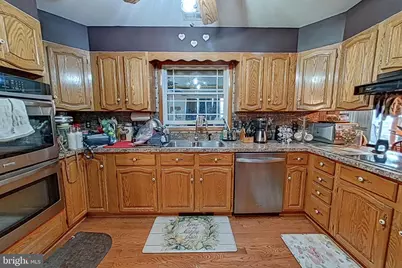 7512 Gilley, Baltimore, MD 21237 - Photo 9