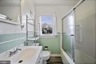 320 S Taylor Ave, Baltimore, MD 21221 - Photo 17