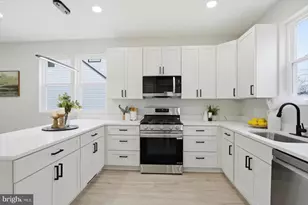 9534 Bauer Ave, Baltimore, MD 21236 - Photo 11