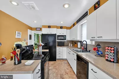 4209 Lowell Drive, Pikesville, MD 21208 - Photo 9