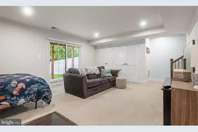 2904 Shaws, Sparrows Point, MD 21219 - Photo 35