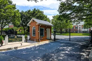 402 Brightwood Clb Dr, Lutherville Timonium, MD 21093 - Photo 3