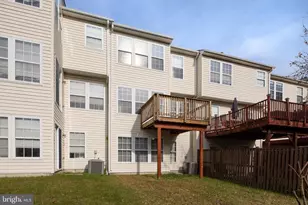 9899 Decatur Rd, Baltimore, MD 21220 - Photo 29