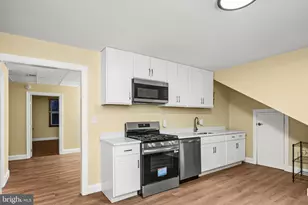 35 3rd Ave, Halethorpe, MD 21227 - Photo 7