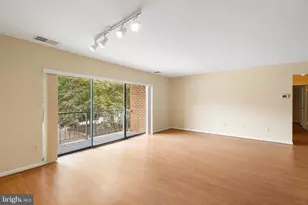 7202 Rockland Hills Dr, Baltimore, MD 21209 - Photo 11