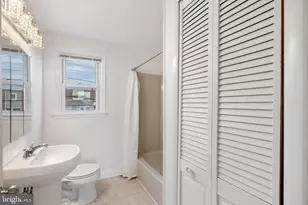 8012 Wynbrook Rd, Baltimore, MD 21224 - Photo 17