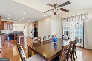 8330 Meadowsweet Rd, Pikesville, MD 21208 - Photo 15