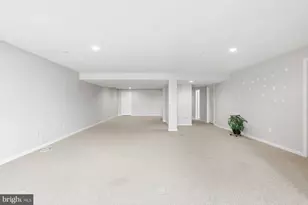 8330 Meadowsweet Rd, Pikesville, MD 21208 - Photo 39