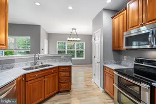 1907 Kathryns Ct, Essex, MD 21221 - Photo 7