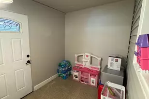 1722 Hall Ave, Halethorpe, MD 21227 - Photo 5