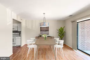 7202 Rockland Hills Dr, Baltimore, MD 21209 - Photo 11