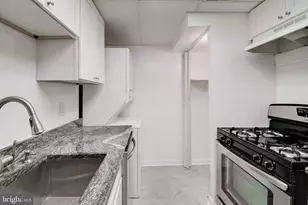 76 King Henry Cir, Baltimore, MD 21237 - Photo 19