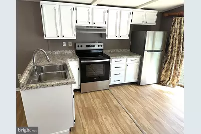 2400 Lincoln #2, Sparrows Point, MD 21219 - Photo 3