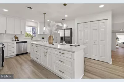 2806 Bay Drive, Sparrows Point, MD 21219 - Photo 9