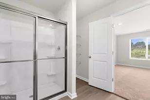 8114 Bartholomew Ct, Baltimore, MD 21206 - Photo 23