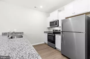 8114 Bartholomew Ct, Baltimore, MD 21206 - Photo 11