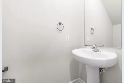8114 Bartholomew Court, Baltimore, MD 21206 - Photo 25