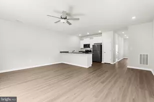 8114 Bartholomew Ct, Baltimore, MD 21206 - Photo 7