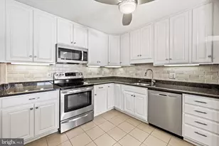 205 E Joppa Rd, Towson, MD 21286 - Photo 11