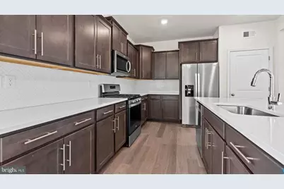 10002 Campbell Boulevard, Middle River, MD 21220 - Photo 11