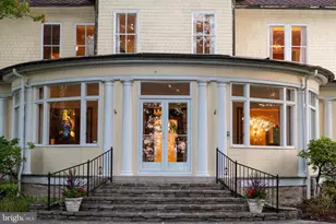 8555 Hill Spring Dr, Lutherville Timonium, MD 21093 - Photo 9