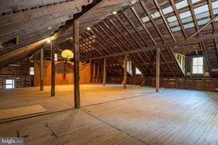 8555 Hill Spring Dr, Lutherville Timonium, MD 21093 - Photo 5