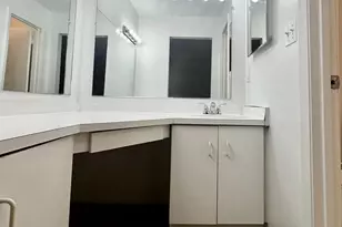 8 Winners Cir, Owings Mills, MD 21117 - Photo 13