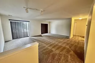 8 Winners Cir, Owings Mills, MD 21117 - Photo 3