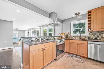 2327 Turkey Point Road, Essex, MD 21221 - Photo 7