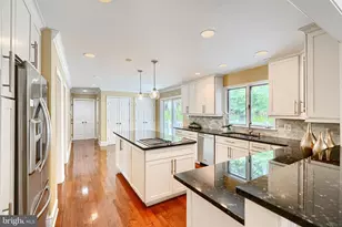 2318 Shaded Brook Dr, Owings Mills, MD 21117 - Photo 33