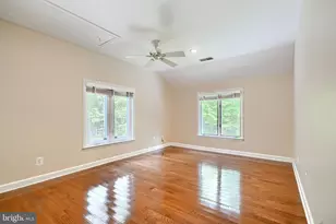 2318 Shaded Brook Dr, Owings Mills, MD 21117 - Photo 55