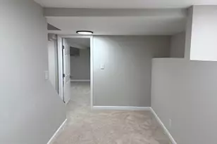 7 Centre Ave, Baltimore, MD 21222 - Photo 33