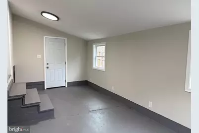 7 Centre Avenue, Baltimore, MD 21222 - Photo 35