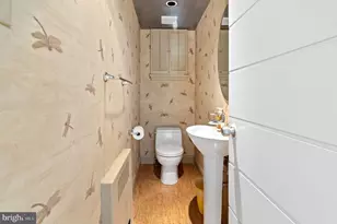 7 Caveswood Ln, Owings Mills, MD 21117 - Photo 7