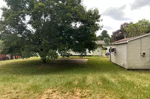 8206 Arrowhead Rd, Baltimore, MD 21208 - Photo 3