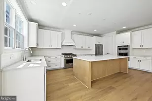 100 Villabrook Wy, Baltimore, MD 21212 - Photo 15